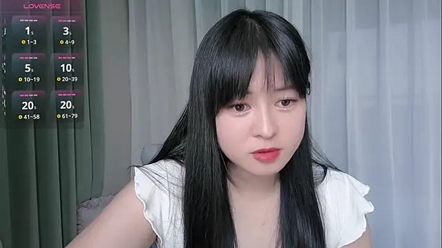 -Yuko- élő XXX-chatje
