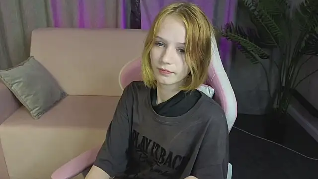 Chatroom XXX en direct de AliceJohansone