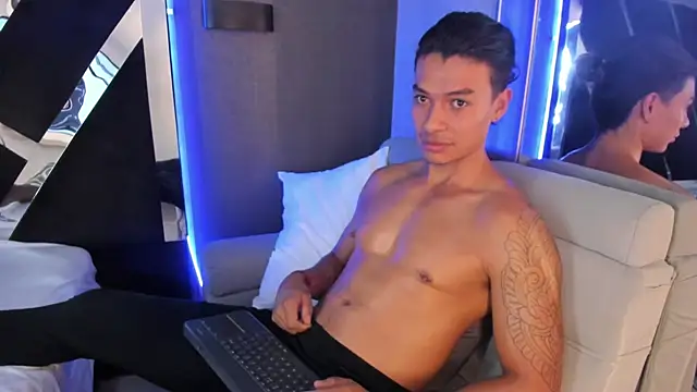 Živý XXX chat LycanMushu