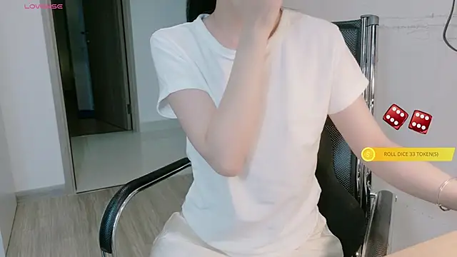 Chat XXX en directo de Blu3Moon-