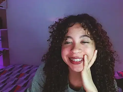 Chat +18 de Medussa3033 ao vivo