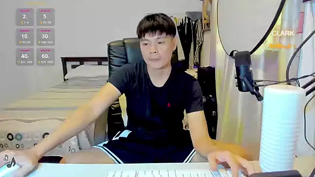 clarkdangerous 现场XXX聊天