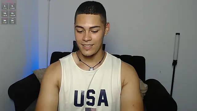 Iamdylan777 লাইভ XXX চ্যাট