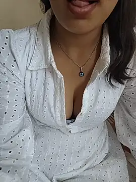 Ritika_jha01 Chat XXX live