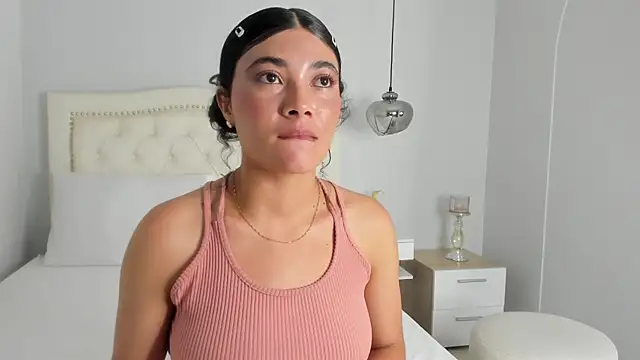Czat XXX na żywo – emilly_duque