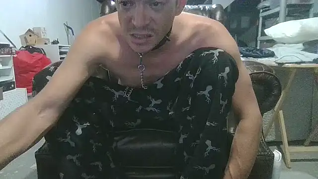 XXX chat uživo modela ShadowLove85