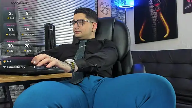 Nicolas_FellenerのライブXXXチャット