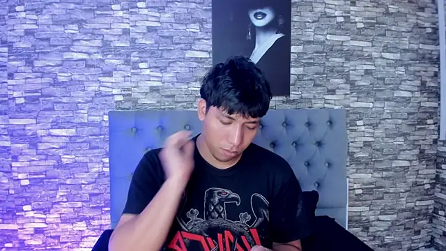 XXX chat uživo modela jhoan_evanss