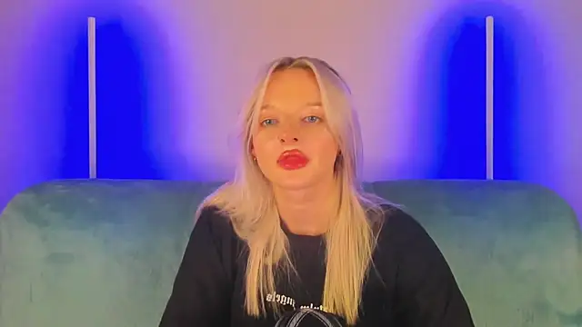 AlessaKiss Adlı Modelin Canlı XXX Sohbeti