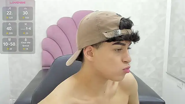 Онлайн чат XXX alan_twink12