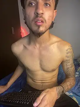 Kriss_Edwards' Live XXX Chat