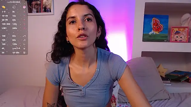 Chat +18 de lailypink ao vivo