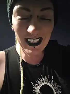 PinkTheHawk Live XXX Chat