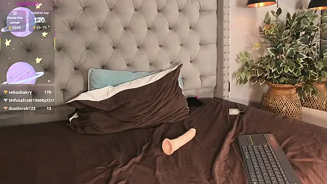 Chat XXX en directo de Nia_lobo
