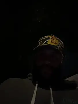 HungStr8Lightskin XXX чат на живо