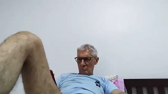 BIGUNCUTHARDCOCK's Webcam Show
