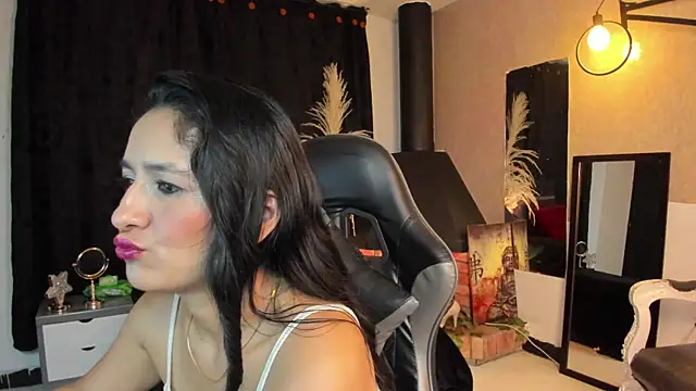 Vicky_Angeel Live XXX-Chat