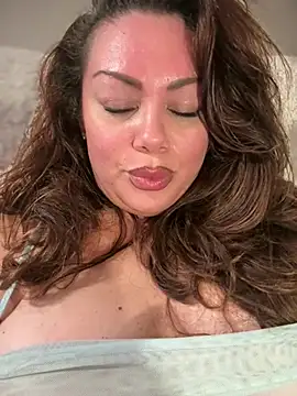 BadAssVeronica 라이브 XXX 채팅