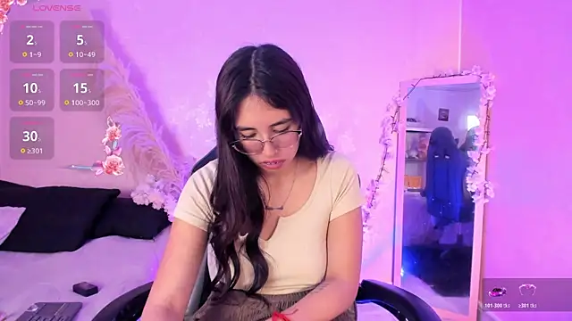 Czat XXX na żywo – Valk_submissive