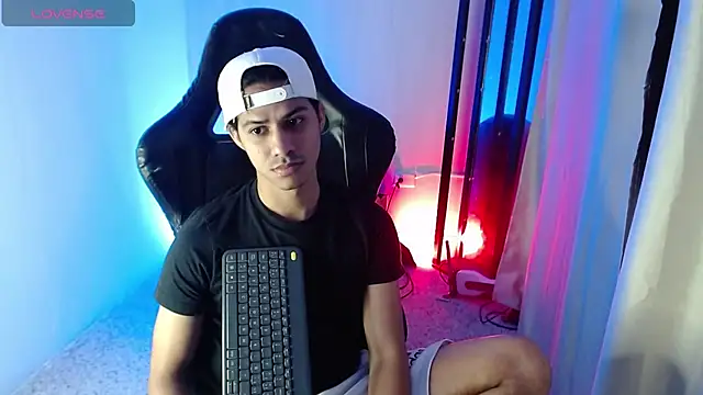 Vic_cooper Live XXX-Chat