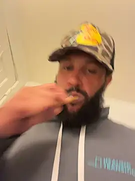 HungStr8Lightskin – Naživo XXX chat