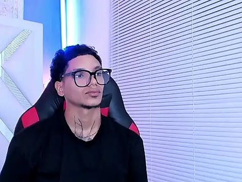 kai_storm77 Live XXX Chat
