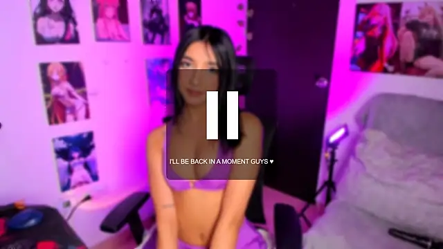 Scarlesth Adlı Modelin Canlı XXX Sohbeti