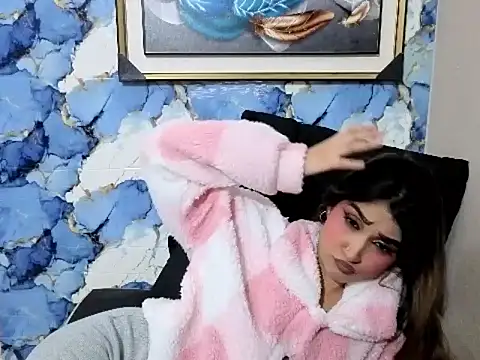 Amber_Rose06 Adlı Modelin Canlı XXX Sohbeti