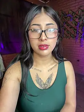 dulcinea77gp Adlı Modelin Canlı XXX Sohbeti