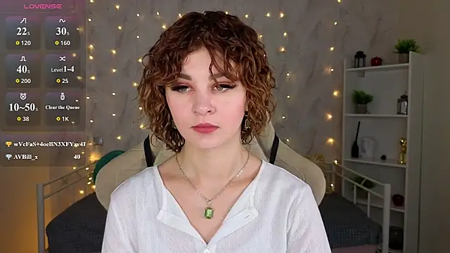 Kira__Fluffy's Live XXX Chat