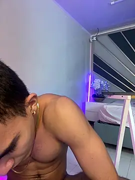 Sebastian_Vega's Live XXX Chat