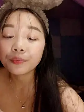 Baa-bee22's Live XXX Chat