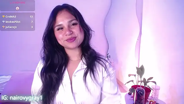 Chat +18 de nairovyx ao vivo