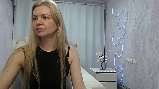 MelissaTyler লাইভ XXX চ্যাট
