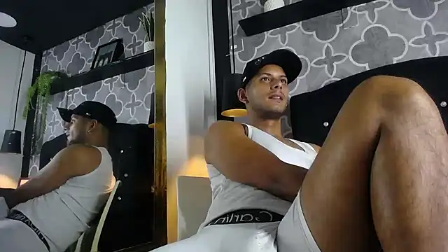 Chris_Dick23 Show Webcam