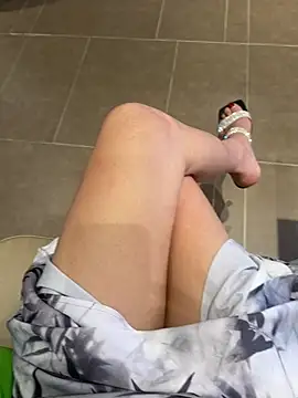 yimisun01's Live XXX Chat