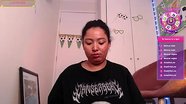 michell_bling1's Live XXX Chat