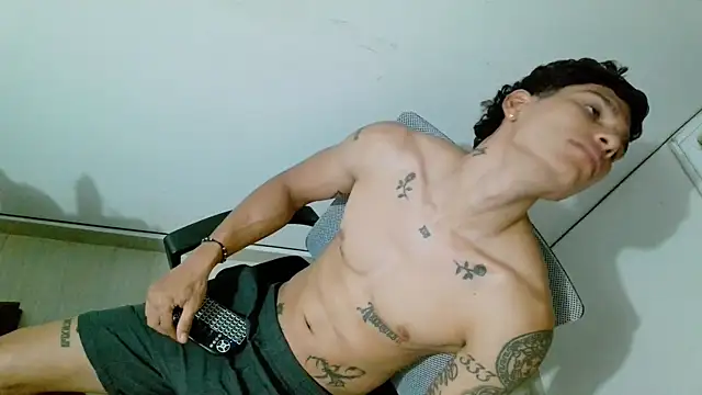 XXX chat uživo modela srghost333