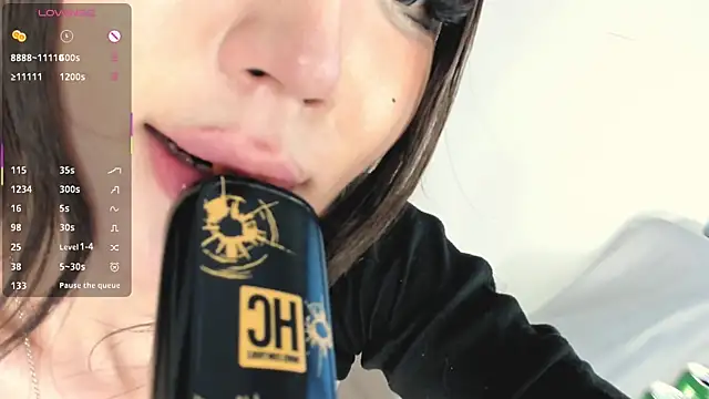 Chat +18 de Aoki_sweet ao vivo