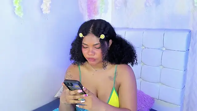 Czat XXX na żywo – Angel_Belll