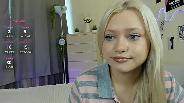 Chatroom XXX en direct de MidnightPoise