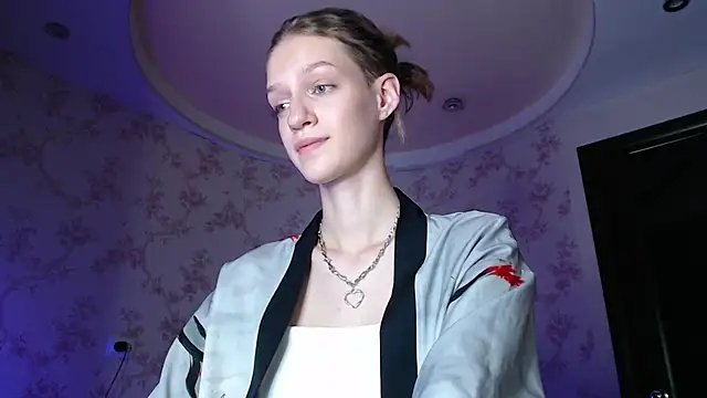 Chrissy_Joyful Live XXX-Chat