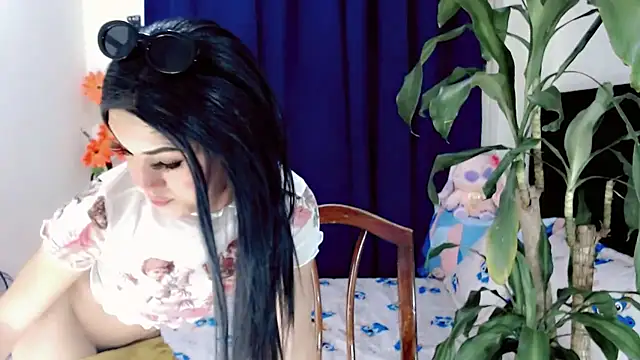 Czat XXX na żywo – NathalialLooes