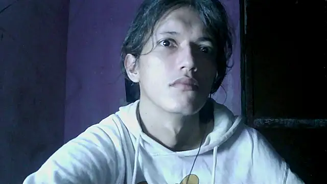 cherryuwu XXX чат на живо