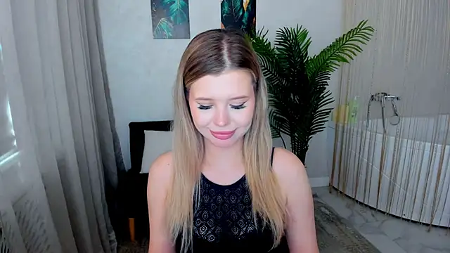 FollowLovee – Live XXX-chat
