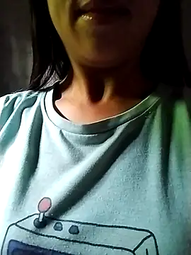 Chat XXX en directo de Helen-nn