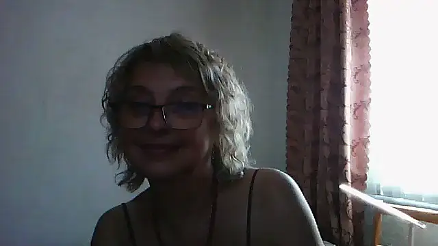 ElizabethGorden – Naživo XXX chat
