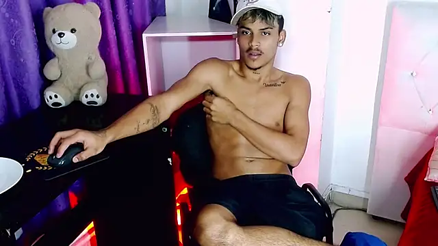 Chat XXX en directo de Angel_foxc13