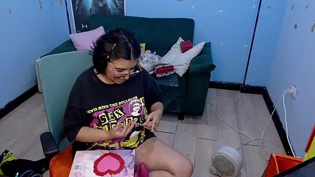 XXX chat uživo modela ohmysqueak