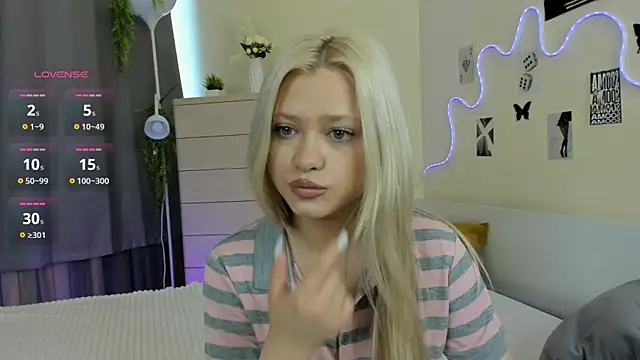 MidnightPoise Chat XXX live
